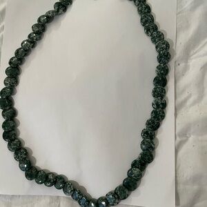 Green Beaded Statement Necklace - Elegant Women Jewelry